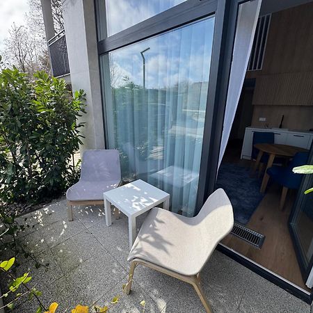 Aparthotel Anchoria Holiday Honest-Serwis Mechelinki Exterior photo