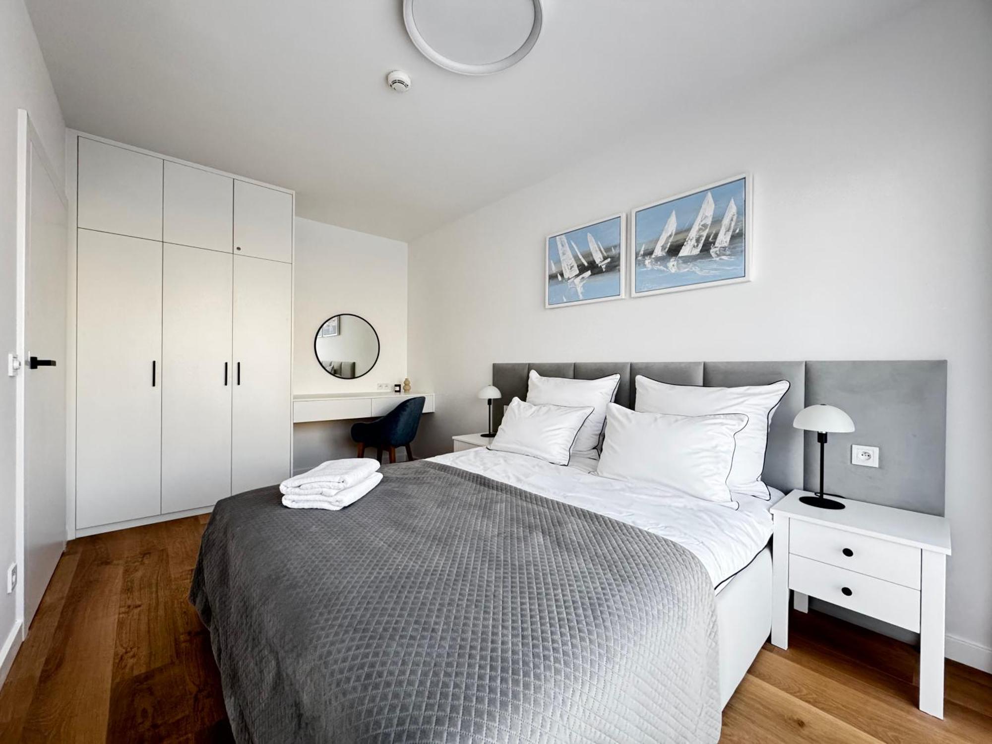 Aparthotel Anchoria Holiday Honest-Serwis Mechelinki Exterior photo