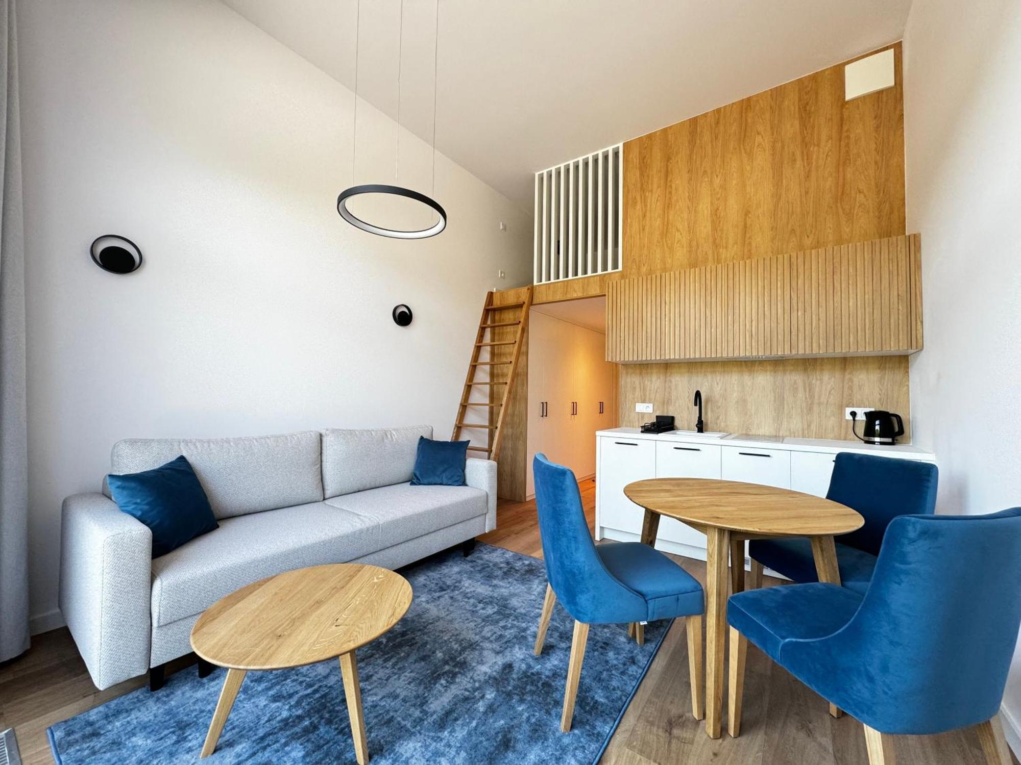Aparthotel Anchoria Holiday Honest-Serwis Mechelinki Exterior photo