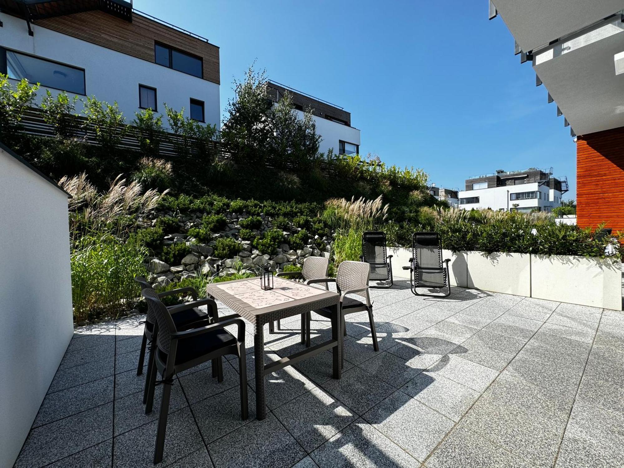 Aparthotel Anchoria Holiday Honest-Serwis Mechelinki Exterior photo